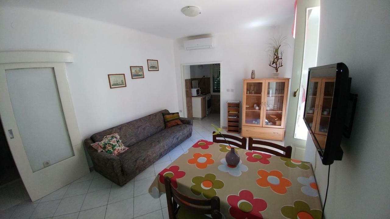 Guesthouse Boris Labin  Zewnętrze zdjęcie